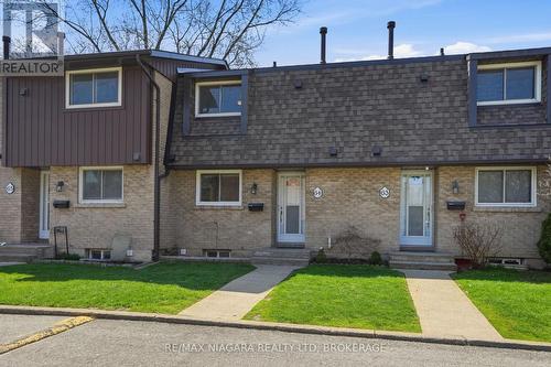 64 - 151 Linwell Road, St. Catharines (Lakeport), ON - Outdoor With Facade