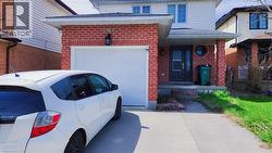 206 NORTHMANOR Crescent Waterloo, ON N2N 3C4