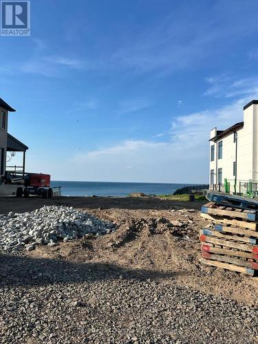 136A Olive Street, Grimsby (Grimsby Beach), ON 