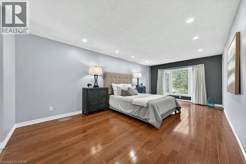 40 Old Maple Lane, Kitchener, ON - Indoor Photo Showing Bedroom