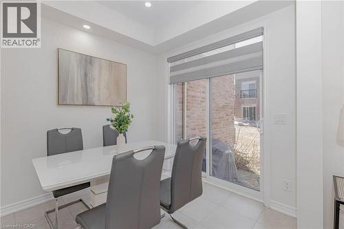 172 Beckview Drive, Kitchener, ON - Indoor Photo Showing Dining Room