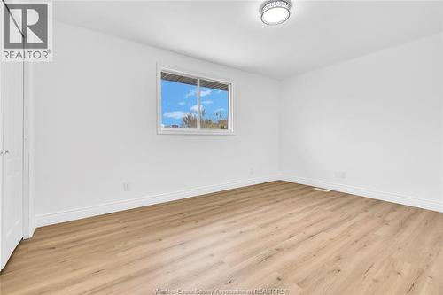 10540 Halstead, Windsor, ON - Indoor Photo Showing Other Room