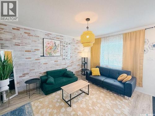 509 1303 Richardson Road, Saskatoon, SK - Indoor Photo Showing Living Room