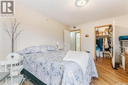 329 2530 25Th Avenue, Regina, SK - Indoor Photo Showing Bedroom