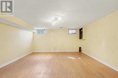 1864 Lenester Avenue, Ottawa, ON - Indoor