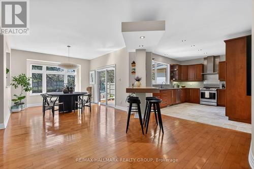 1934 Lenester Avenue, Ottawa, ON - Indoor