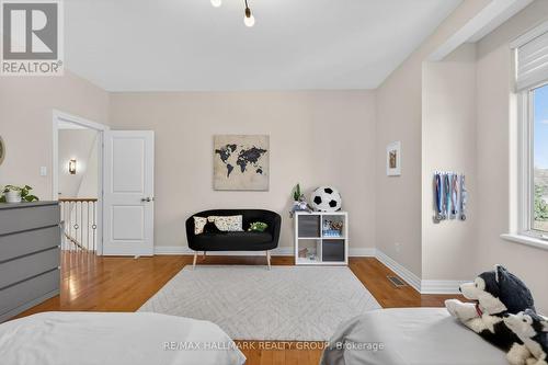 1934 Lenester Avenue, Ottawa, ON - Indoor Photo Showing Other Room