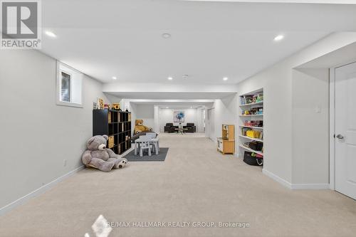 1934 Lenester Avenue, Ottawa, ON - Indoor Photo Showing Other Room