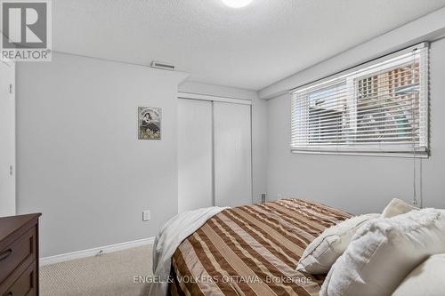 272 King Edward Avenue, Ottawa, ON - Indoor Photo Showing Bedroom
