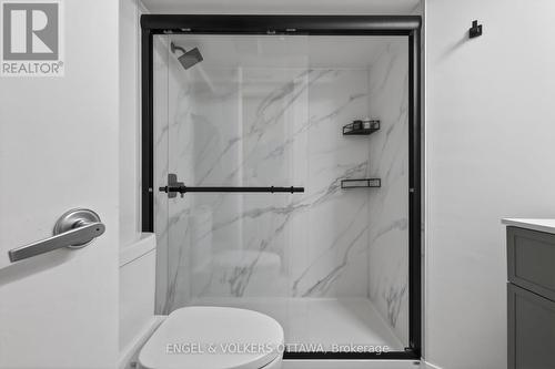 272 King Edward Avenue, Ottawa, ON - Indoor Photo Showing Bathroom