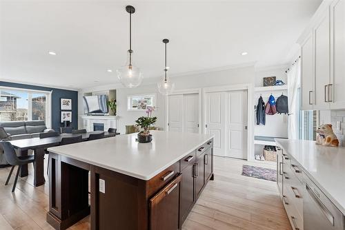45 Willow Creek Road, Winnipeg, MB - Indoor