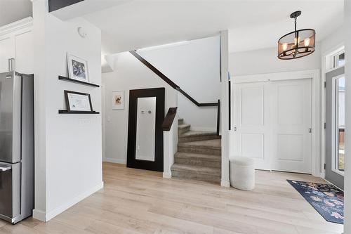 45 Willow Creek Road, Winnipeg, MB - Indoor Photo Showing Other Room