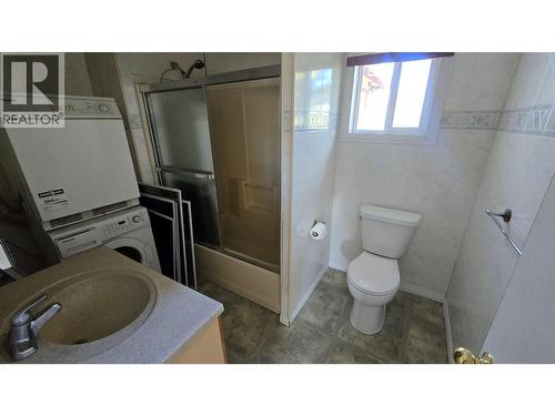 8185 Stuckey Road, Dawson Creek, BC - Indoor