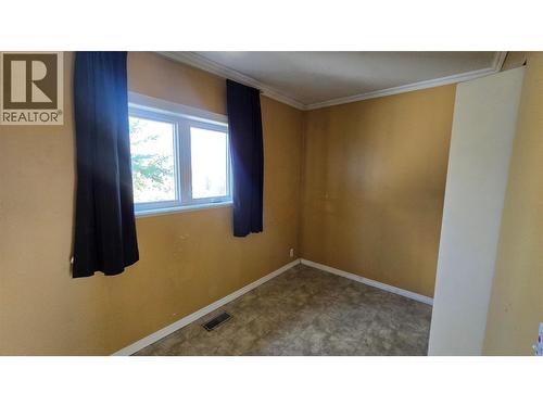 8185 Stuckey Road, Dawson Creek, BC - Indoor