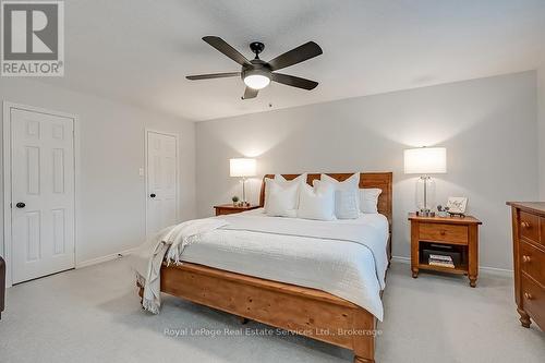 2101 Grosvenor Street, Oakville (Wc Wedgewood Creek), ON - Indoor Photo Showing Bedroom