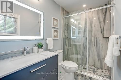 2101 Grosvenor Street, Oakville (Wc Wedgewood Creek), ON - Indoor Photo Showing Bathroom