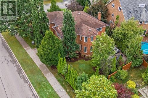 2101 Grosvenor Street, Oakville (Wc Wedgewood Creek), ON - Outdoor