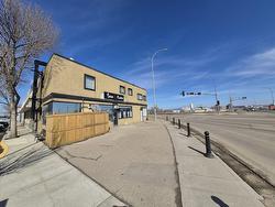 5004  AB-2A Lacombe, AB T4L 1Y2