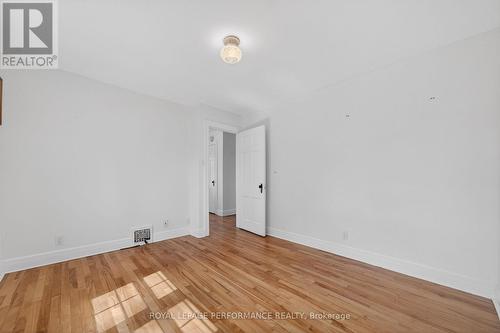 318 Duncairn Avenue, Ottawa, ON - Indoor Photo Showing Other Room