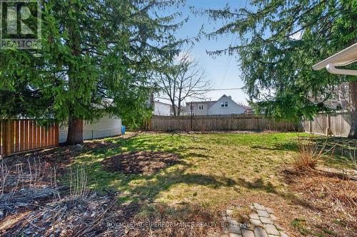 318 Duncairn Avenue, Ottawa, ON - Outdoor With Backyard