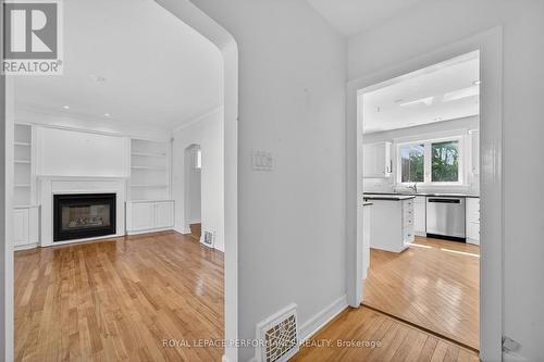 318 Duncairn Avenue, Ottawa, ON - Indoor Photo Showing Other Room With Fireplace