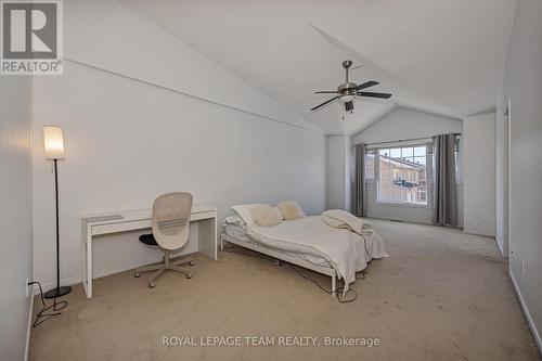 323 Freedom Private, Ottawa, ON - Indoor Photo Showing Other Room
