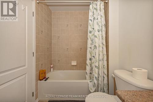 323 Freedom Private, Ottawa, ON - Indoor Photo Showing Bathroom