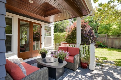 12 Briar Pl, Victoria, BC 