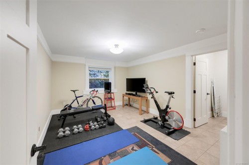 12 Briar Pl, Victoria, BC 