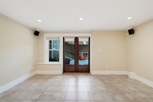 12 Briar Pl, Victoria, BC 