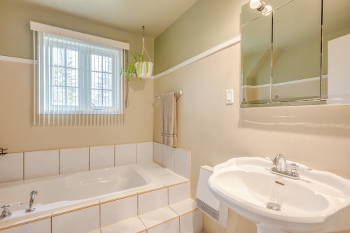 Salle de bains - 626 Rue Lapointe, Saint-Jérôme, QC - Indoor Photo Showing Bathroom