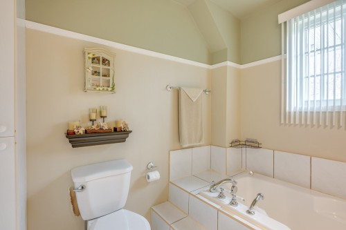 Salle de bains - 626 Rue Lapointe, Saint-Jérôme, QC - Indoor Photo Showing Bathroom
