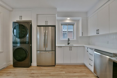 Kitchen - 9117 Rue Basile-Routhier, Montréal (Ahuntsic-Cartierville), QC - Indoor Photo Showing Kitchen