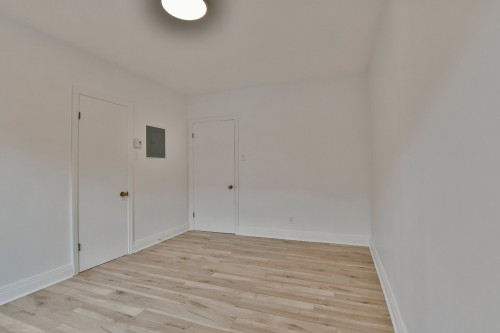 Master Bedroom - 9117 Rue Basile-Routhier, Montréal (Ahuntsic-Cartierville), QC - Indoor Photo Showing Other Room