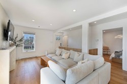 Salon - 