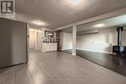 LOWER - 723 SCOTTSDALE DRIVE Guelph (Kortright West), ON N1G 3P3