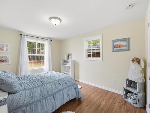5 Spring Crescent, Bridgewater, NS 