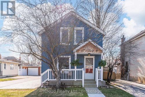 17 Oxford Street, Cambridge, ON - Outdoor