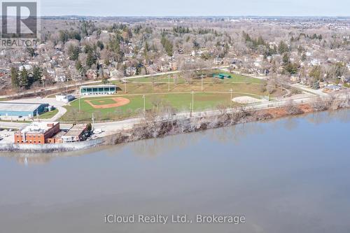 17 Oxford Street, Cambridge, ON - Outdoor With Body Of Water With View