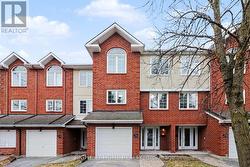 29 - 26 WRENWOOD CRESCENT  Ottawa, ON K2G 5V5