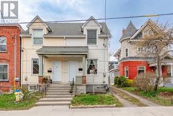 180 CAMBRIDGE STREET N  Ottawa, ON K1R 7A9