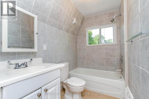 448 Pleasant Park Road, Ottawa, ON - Indoor Photo Showing Bathroom