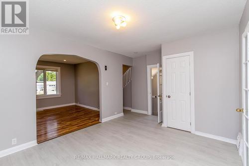 448 Pleasant Park Road, Ottawa, ON - Indoor Photo Showing Other Room
