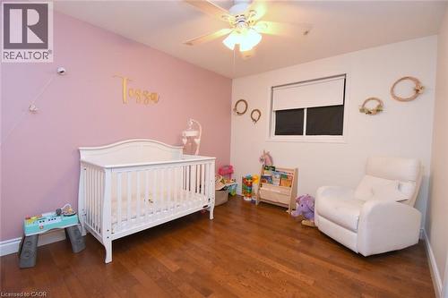 21 Glengary Crescent, Caledonia, ON - Indoor Photo Showing Bedroom