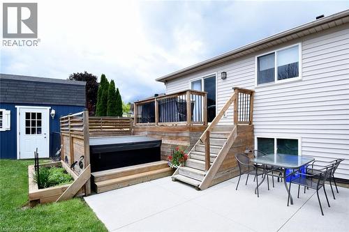 21 Glengary Crescent, Caledonia, ON - Outdoor With Deck Patio Veranda With Exterior