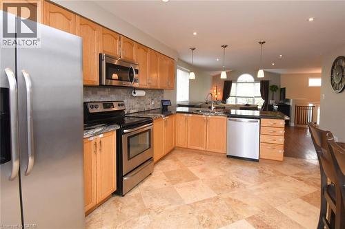 21 Glengary Crescent, Caledonia, ON - Indoor Photo Showing Kitchen