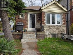 28 GLEN ECHO ROAD Toronto, ON M4N 2E1