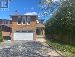 329 ATHA AVENUE Richmond Hill, ON L4C 6A8