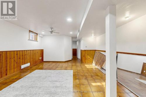 329 Atha Avenue, Richmond Hill, ON - Indoor Photo Showing Other Room