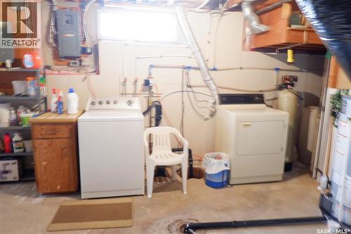 116 Empire Place, Assiniboia, SK - Indoor Photo Showing Laundry Room